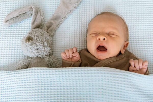 Babyfoto newborn fotograaf Groningen Leek Tolbert