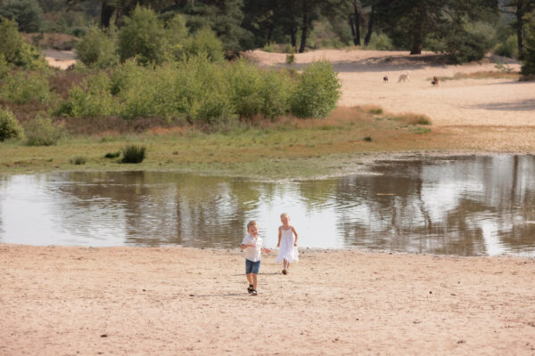 KleijenCo Fotografie in Bakkeveen: spelen in zand en water