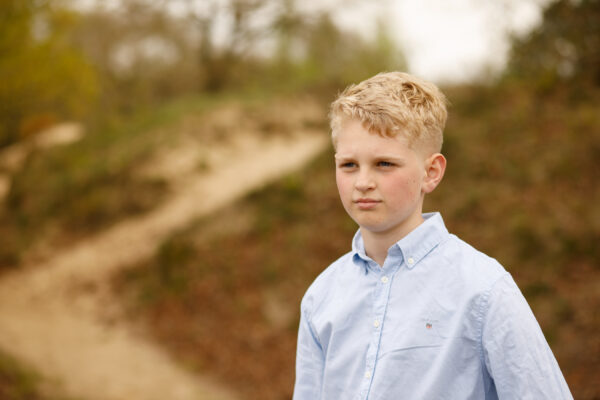 Cadeau voor 50 jarig huwelijks jubileum, een familiefotoshoot met KleijenCo in Zeegser Duinen