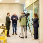 RTV Noord interviewt minister van OCW Gouke Moes over de Digitale CABR tijdens zijn bezoek aan de Groninger Archieven